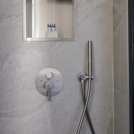 Cozy For 2 People - Place De La Republique Apartment Paris